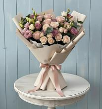 Букет цветов из:  Розы и Лизиантусы в Нижнезольском