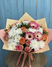 Букет цветов из:  Розы, Герберы и Хризантемы в Нижнезольском