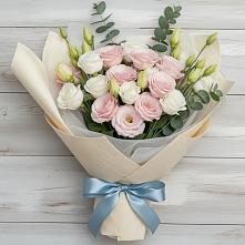 Букет цветов из:  Лизиантусы в Нижнезольском