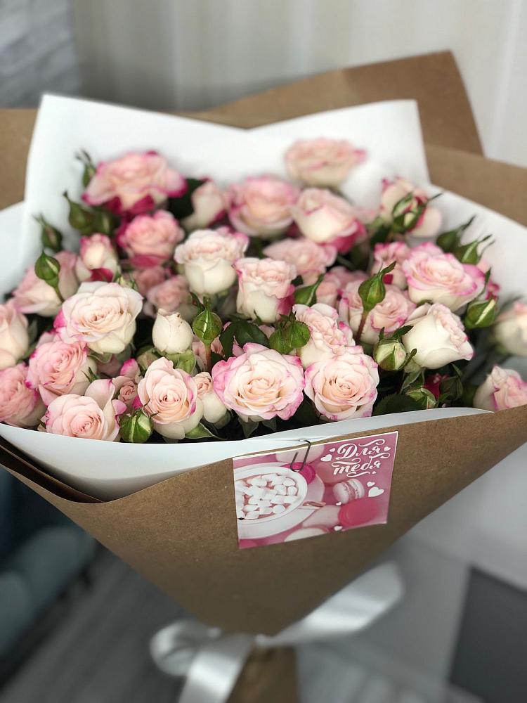 Букет цветов из: Розы в Нижнезольском