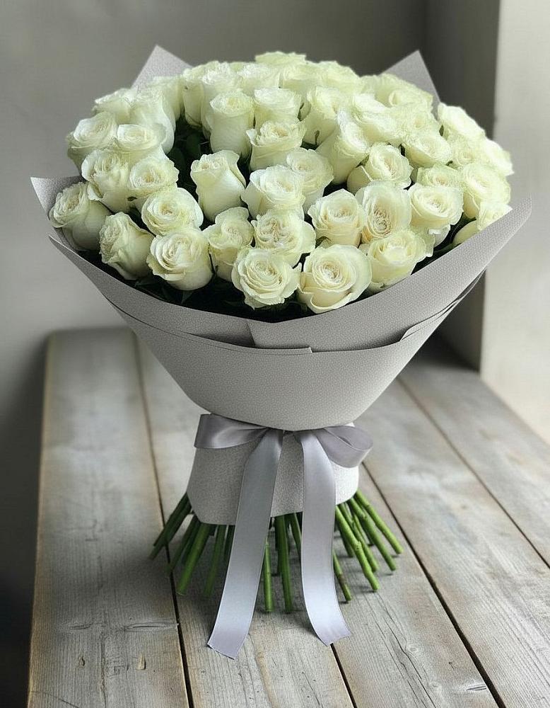 Букет 35 Белых роз в Нижнезольском