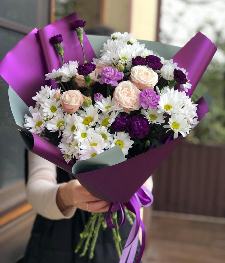 Букет цветов из: Хризантемы, Гвоздики и Розы в Нижнезольском