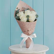 Букет цветов из:  Розы в Нижнезольском