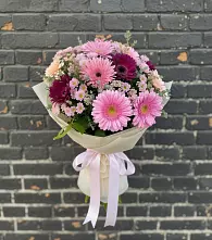 Букет цветов из:  Герберы и Хризантемы в Нижнезольском