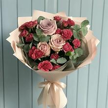Букет цветов из:  Гвоздики и Розы в Нижнезольском
