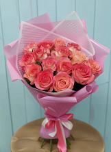 Букет 15 Розовых роз Равель в Нижнезольском