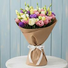 Букет цветов из:  Лизиантусы в Нижнезольском